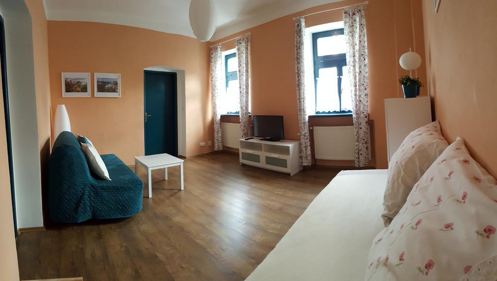 Apartment Jakubske Namesti Ceska Kamenice Ngoại thất bức ảnh