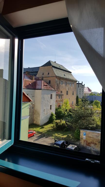 Apartment Jakubske Namesti Ceska Kamenice Ngoại thất bức ảnh