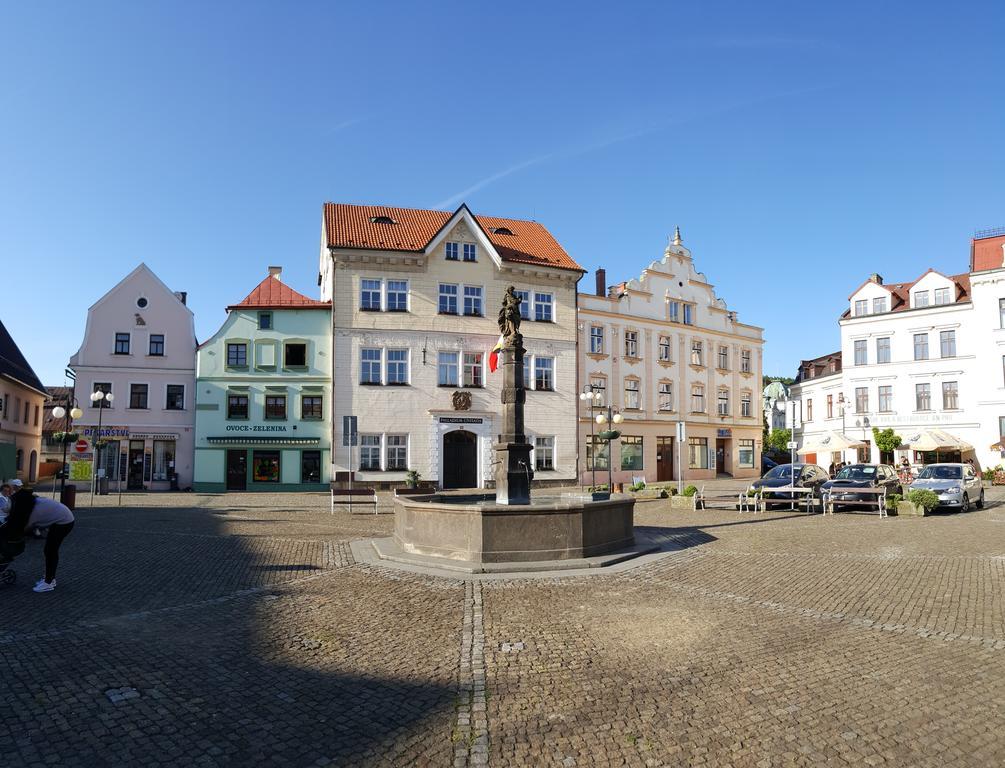 Apartment Jakubske Namesti Ceska Kamenice Ngoại thất bức ảnh