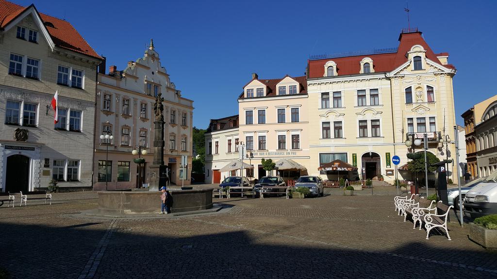 Apartment Jakubske Namesti Ceska Kamenice Ngoại thất bức ảnh