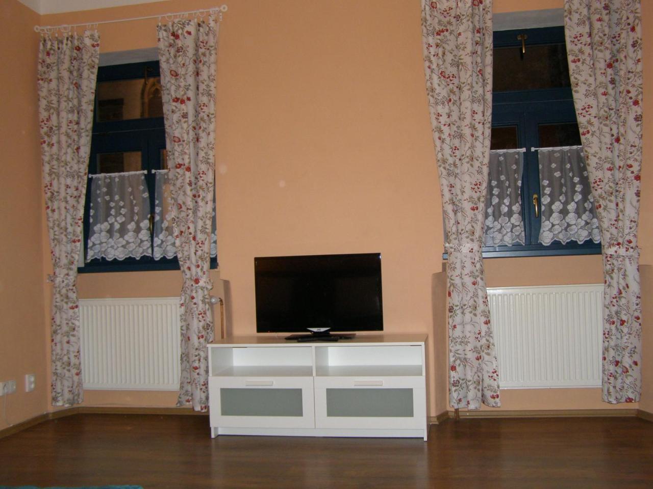 Apartment Jakubske Namesti Ceska Kamenice Ngoại thất bức ảnh